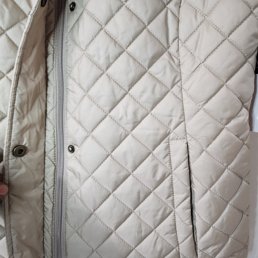 Ralph Lauren Women’s Crest Logo Shell Diamond Quilted Vest Birch Size Small NWT - Picture 8 of 12